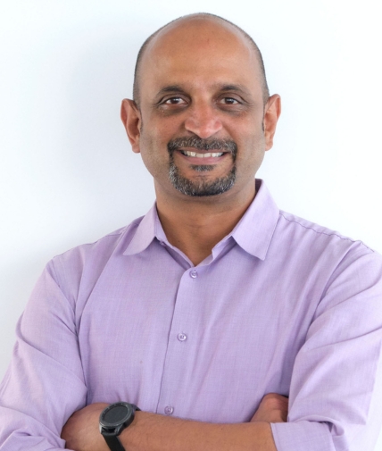 Dr-sudeep-raju-profile
