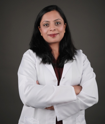 reena-dentist-profile